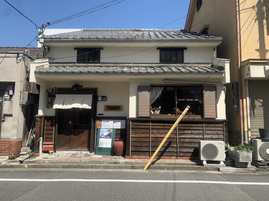 らー麺 れとろや